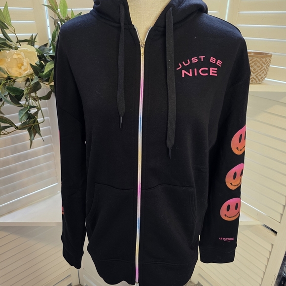 Le Superbe Black Hoodie with Pink Accents 1338 - Picture 2 of 8